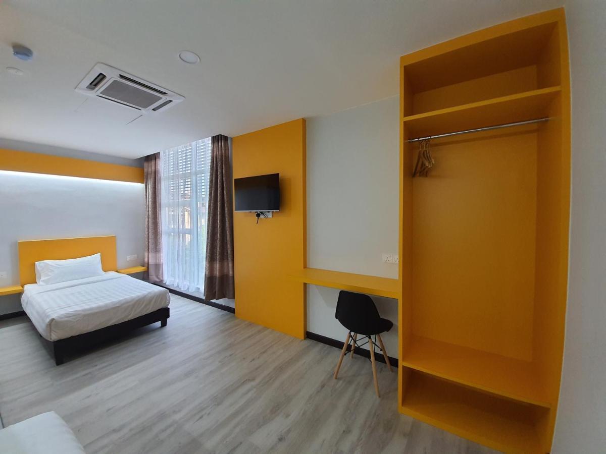 Paradian Hotel